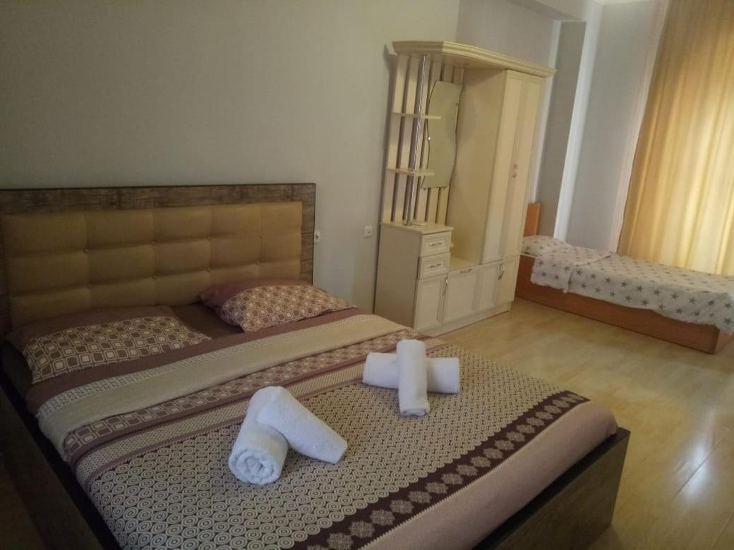 Classy And Cozy Hostel Yerevan Ngoại thất bức ảnh