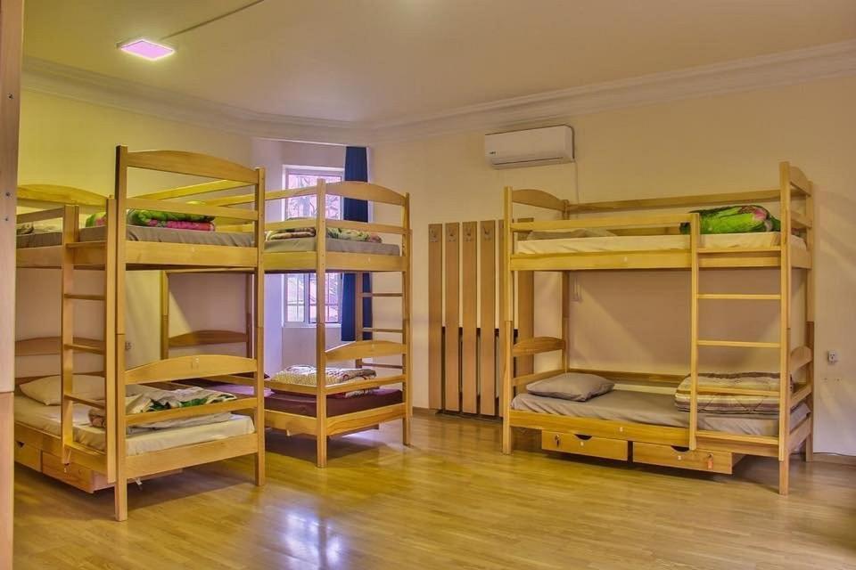 Classy And Cozy Hostel Yerevan Ngoại thất bức ảnh