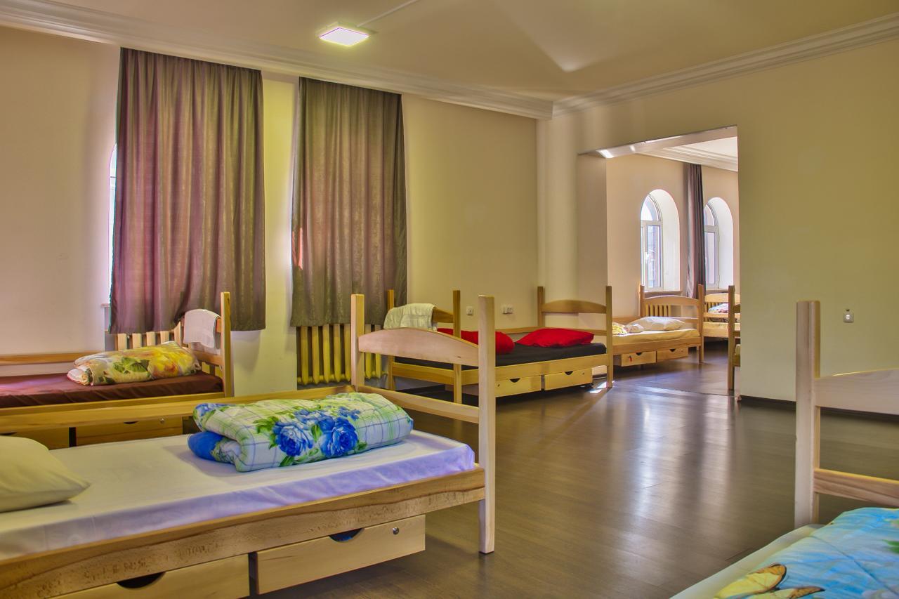 Classy And Cozy Hostel Yerevan Ngoại thất bức ảnh